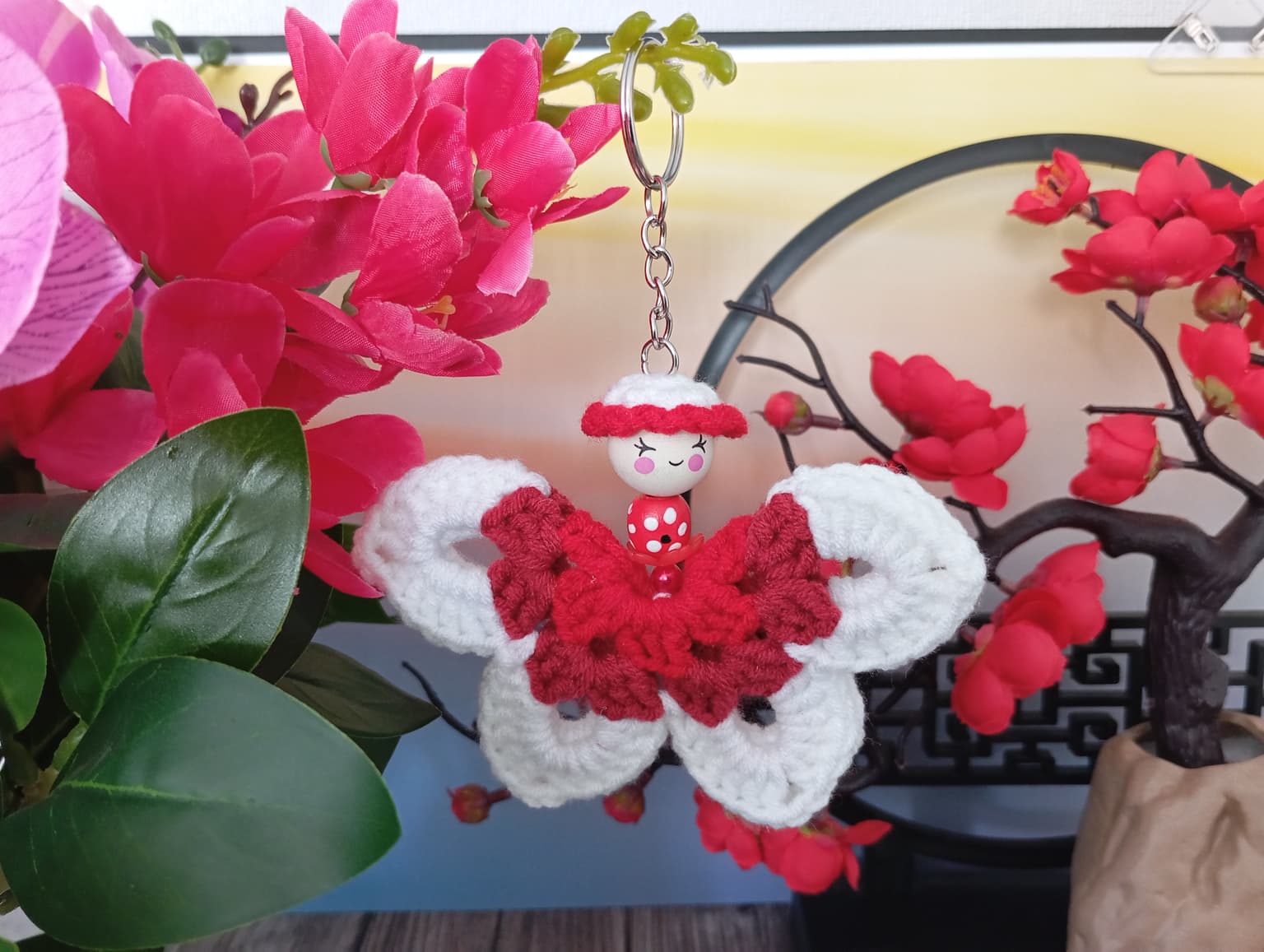 Porte clé papillon rouge/blanc