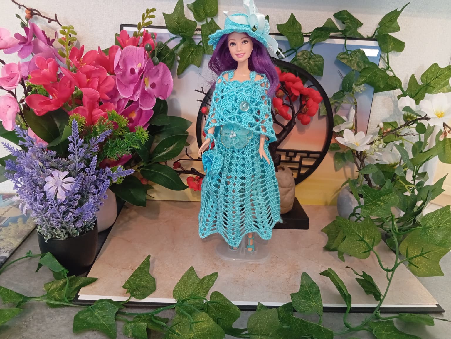 Robe turquoise pour poupée type Barbie
