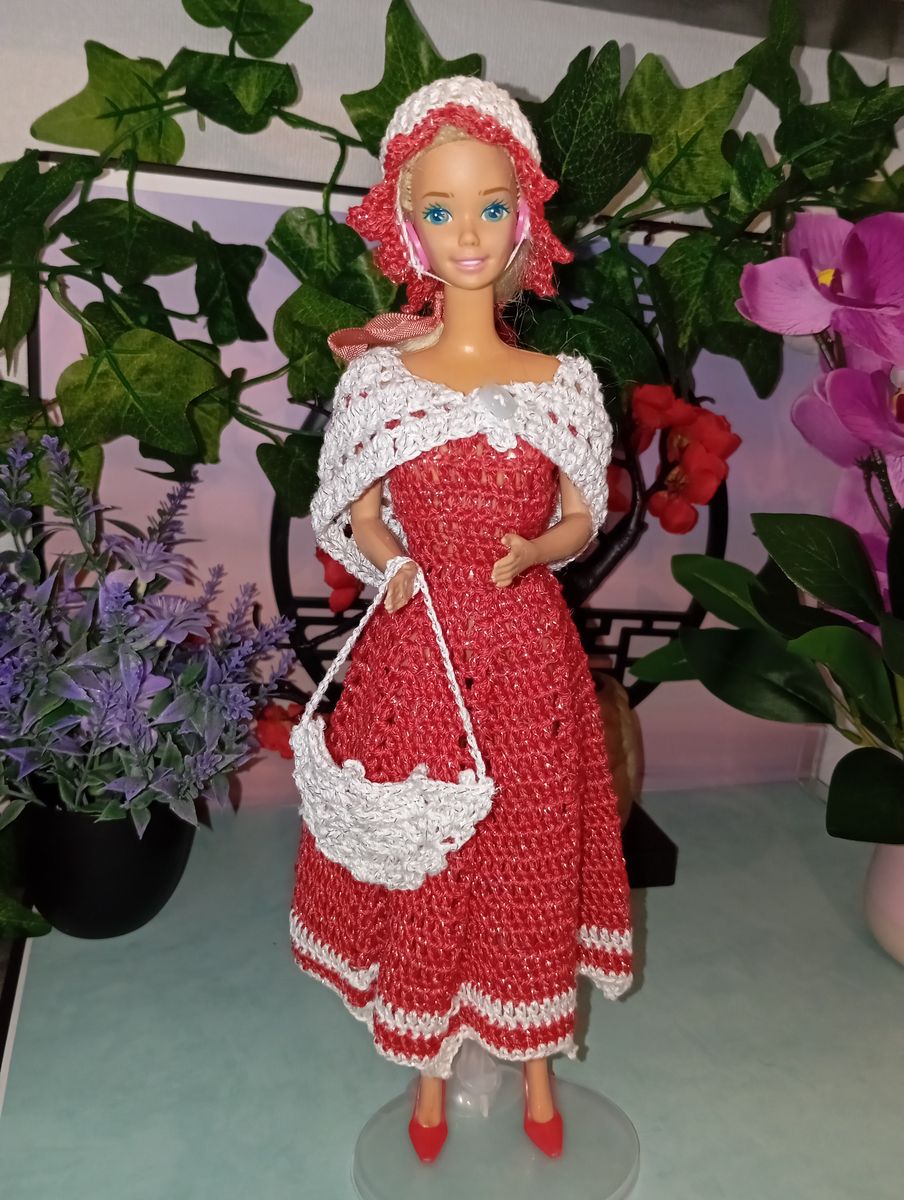 Robe blanc/rouge pour poupée type Barbie