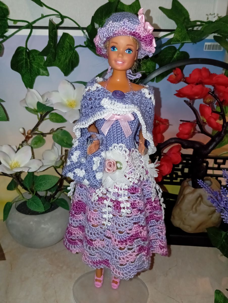 Robe longue mauve/violet/rose pour poupée type Barbie