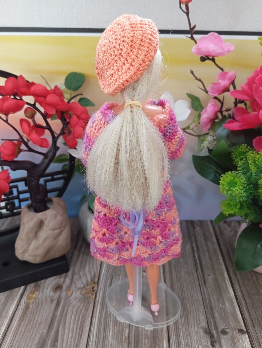 Robe fuchsia/saumon/mauve pour poupée type Barbie