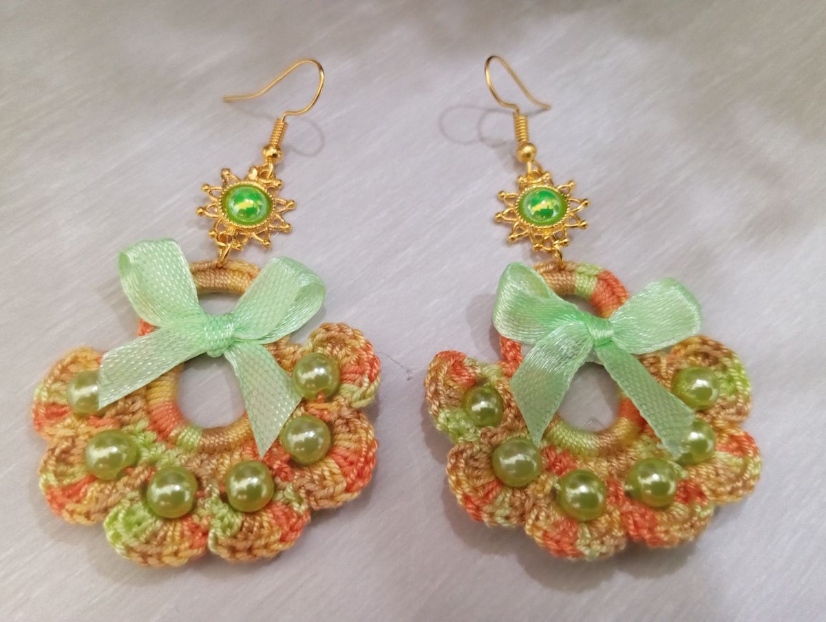 Boucle d'Oreille Orange/Verte avec perles