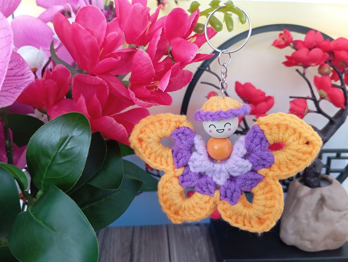 Porte clé papillon orange/violet/lilas