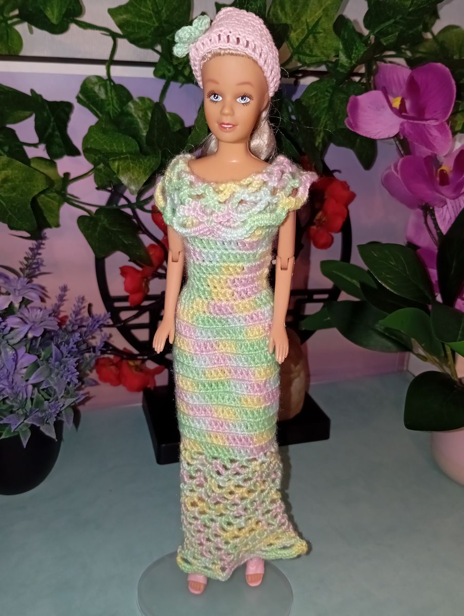 Robe longue pastel pour poupée type Barbie