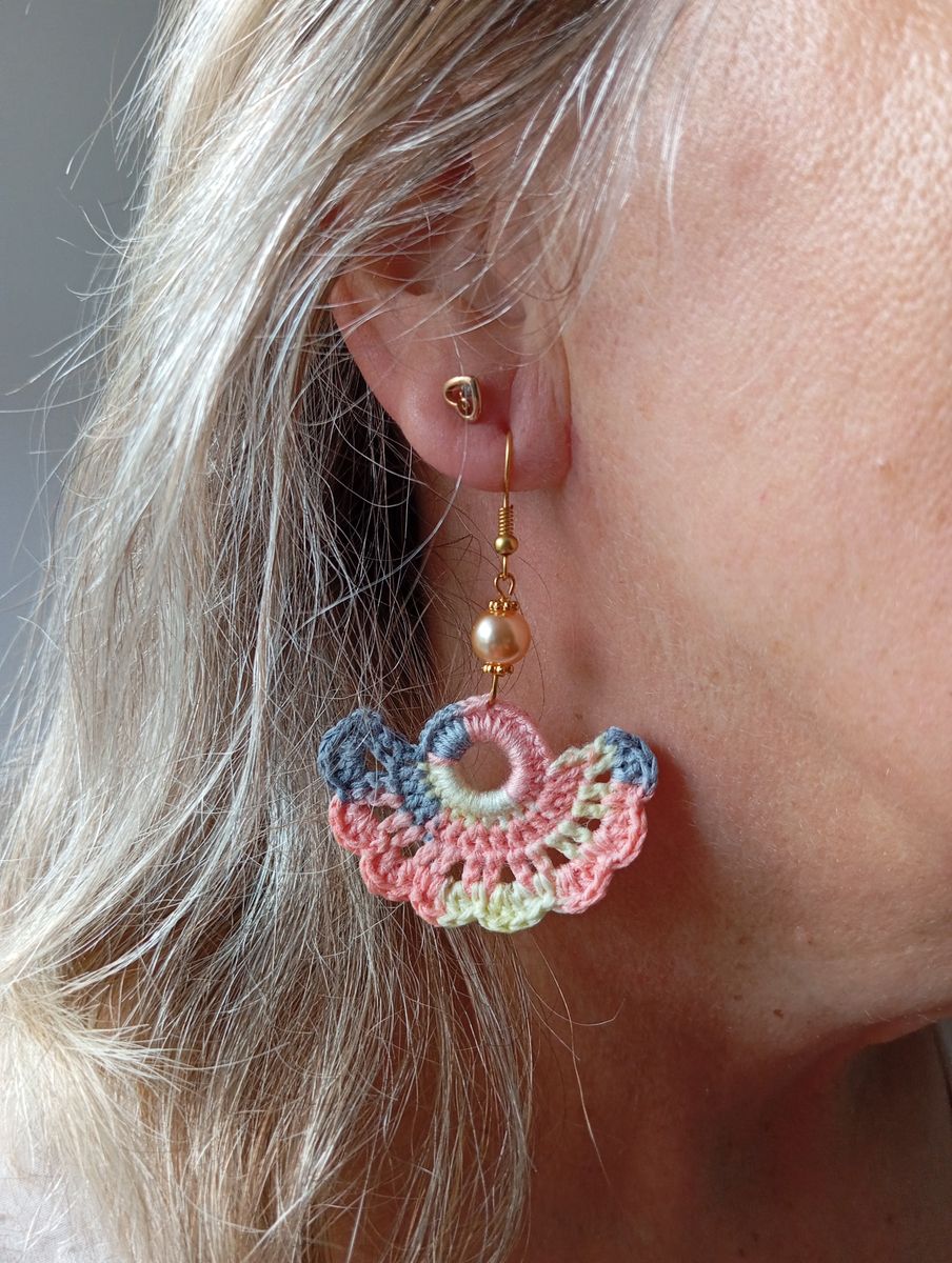 Boucle d'Oreille éventail rose/jaune/grise