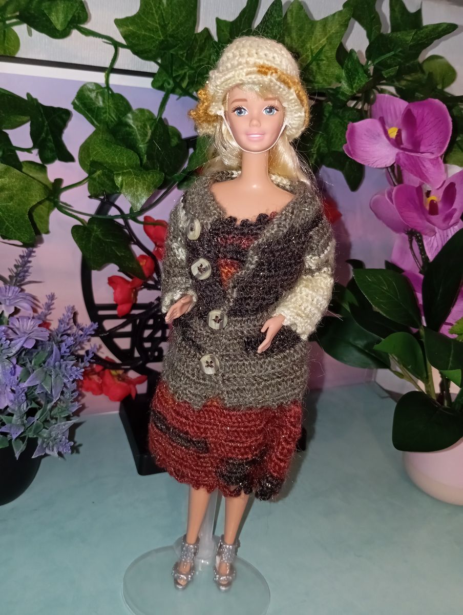 Ensemble Robe Manteau rouille/gris/marron pour poupée type Barbie