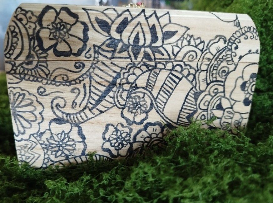 Boîte à bijoux artisanale – Phalène enchantée