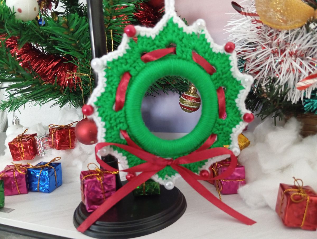 Petite couronne de Noël verte/blanche