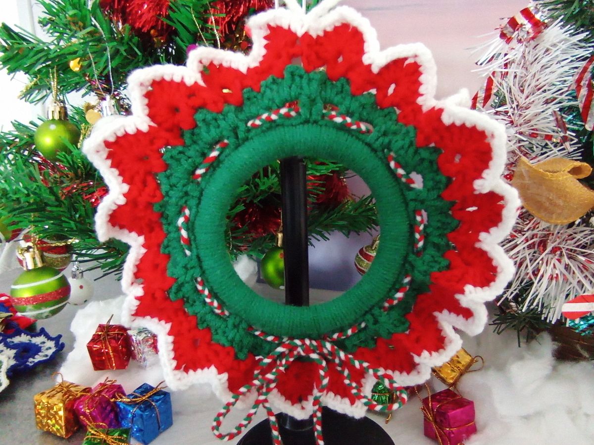 Grande couronne de Noël verte/rouge/blanche