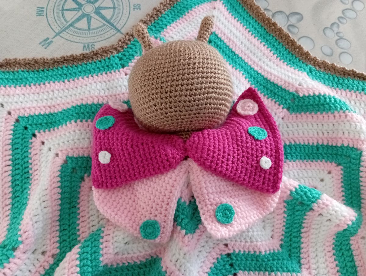 Doudou endormi Papillon
