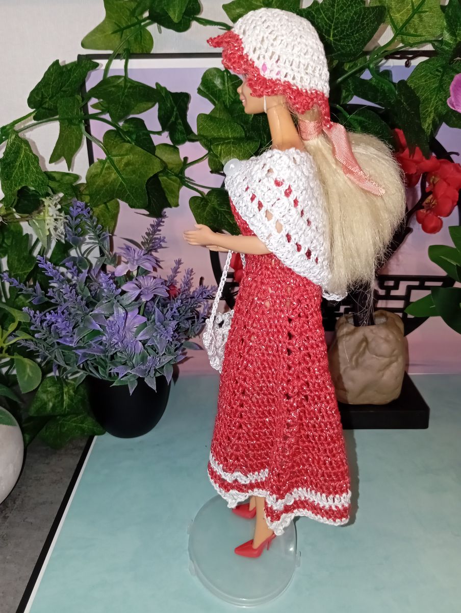 Robe blanc/rouge pour poupée type Barbie