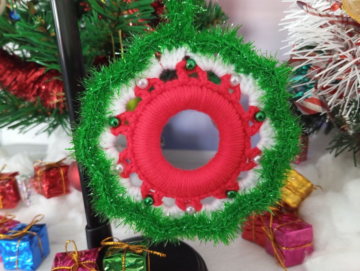 Petite couronne de Noël Verte/rouge/Blanche