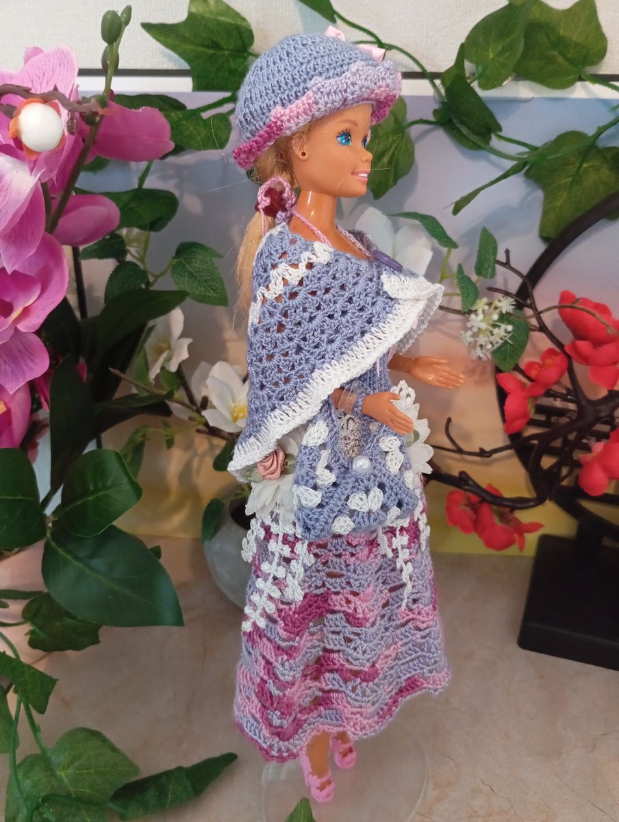 Robe longue mauve/violet/rose pour poupée type Barbie