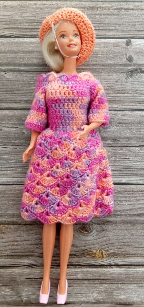 Robe fuchsia/saumon/mauve pour poupée type Barbie
