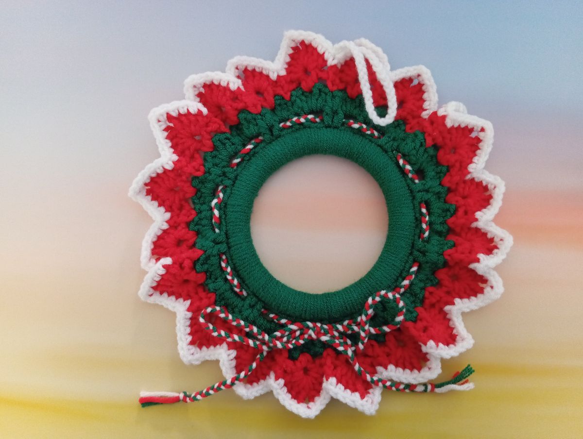 Grande couronne de Noël verte/rouge/blanche