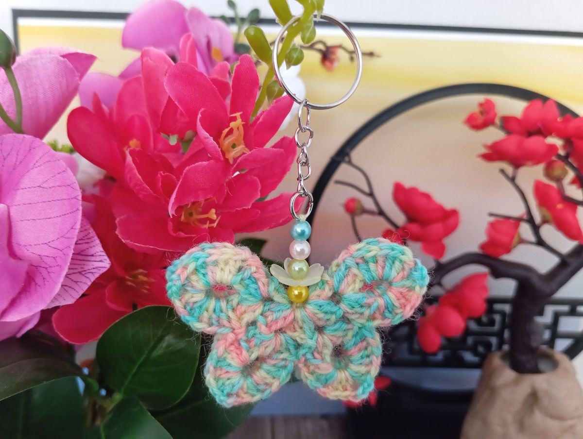 Porte clé papillon pastel