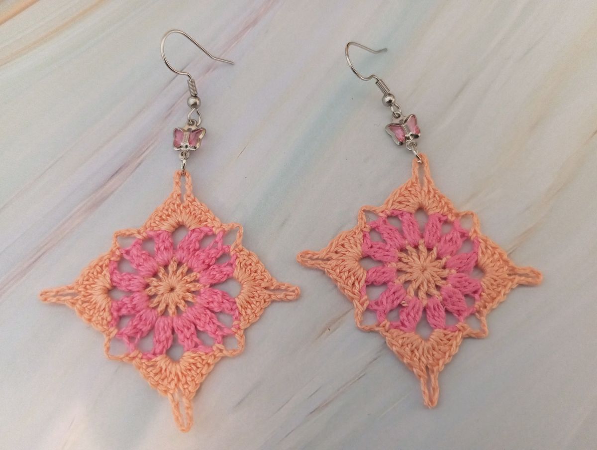 Boucle d'Oreille Rose