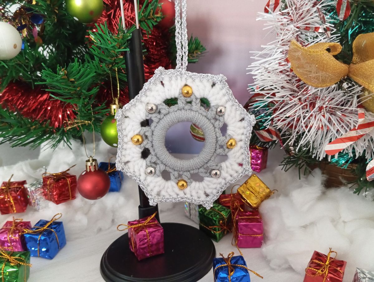Petite couronne de Noël blanche/grise