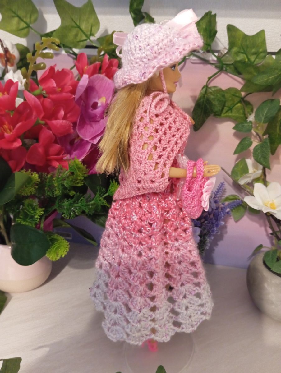 Robe longue rose dégradé pour poupée type Barbie