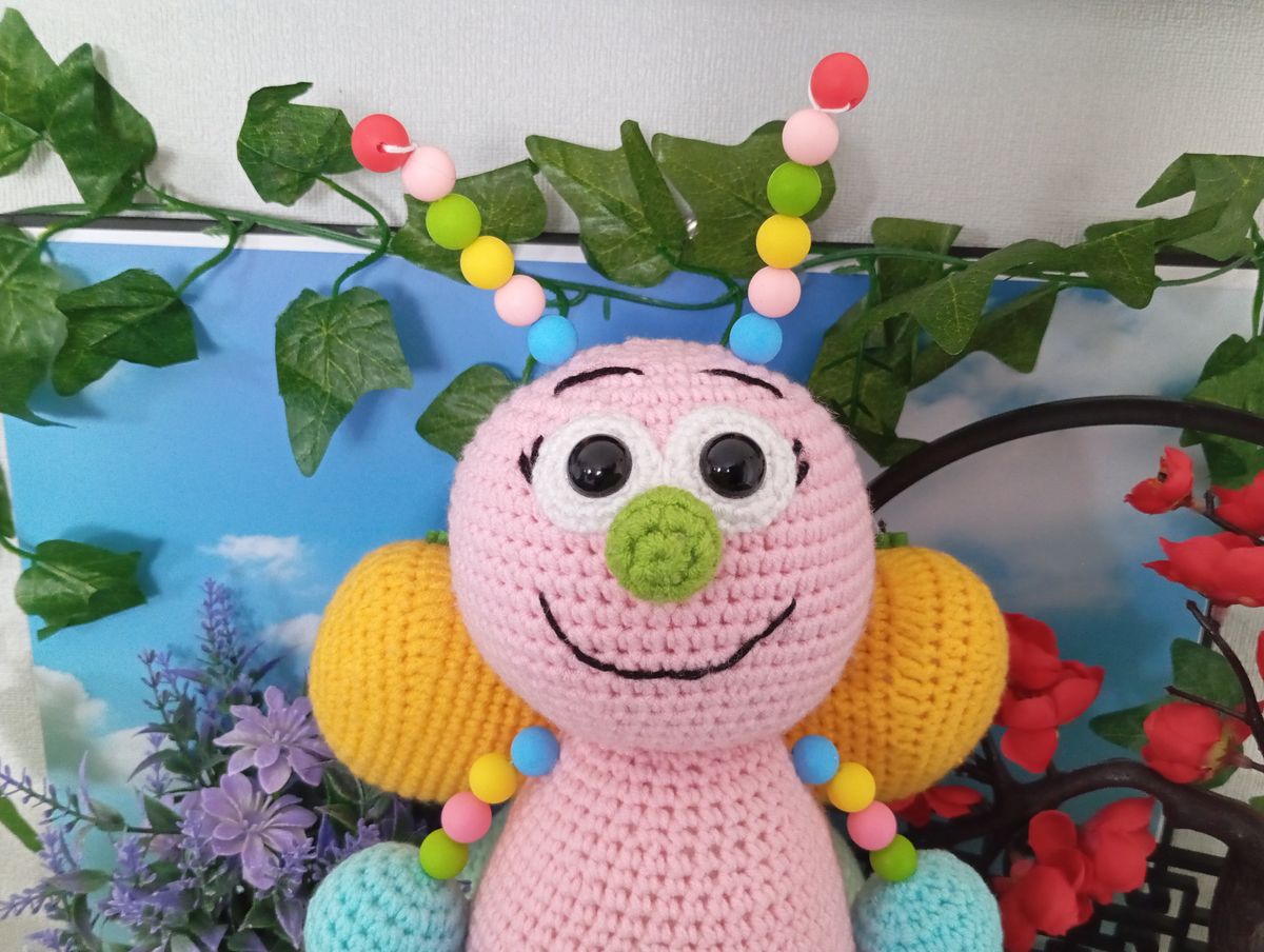 Papillon "Boules" Amigurumi Rose