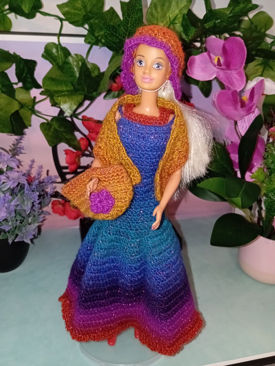 Robe bleu dégradé pour poupée type Barbie