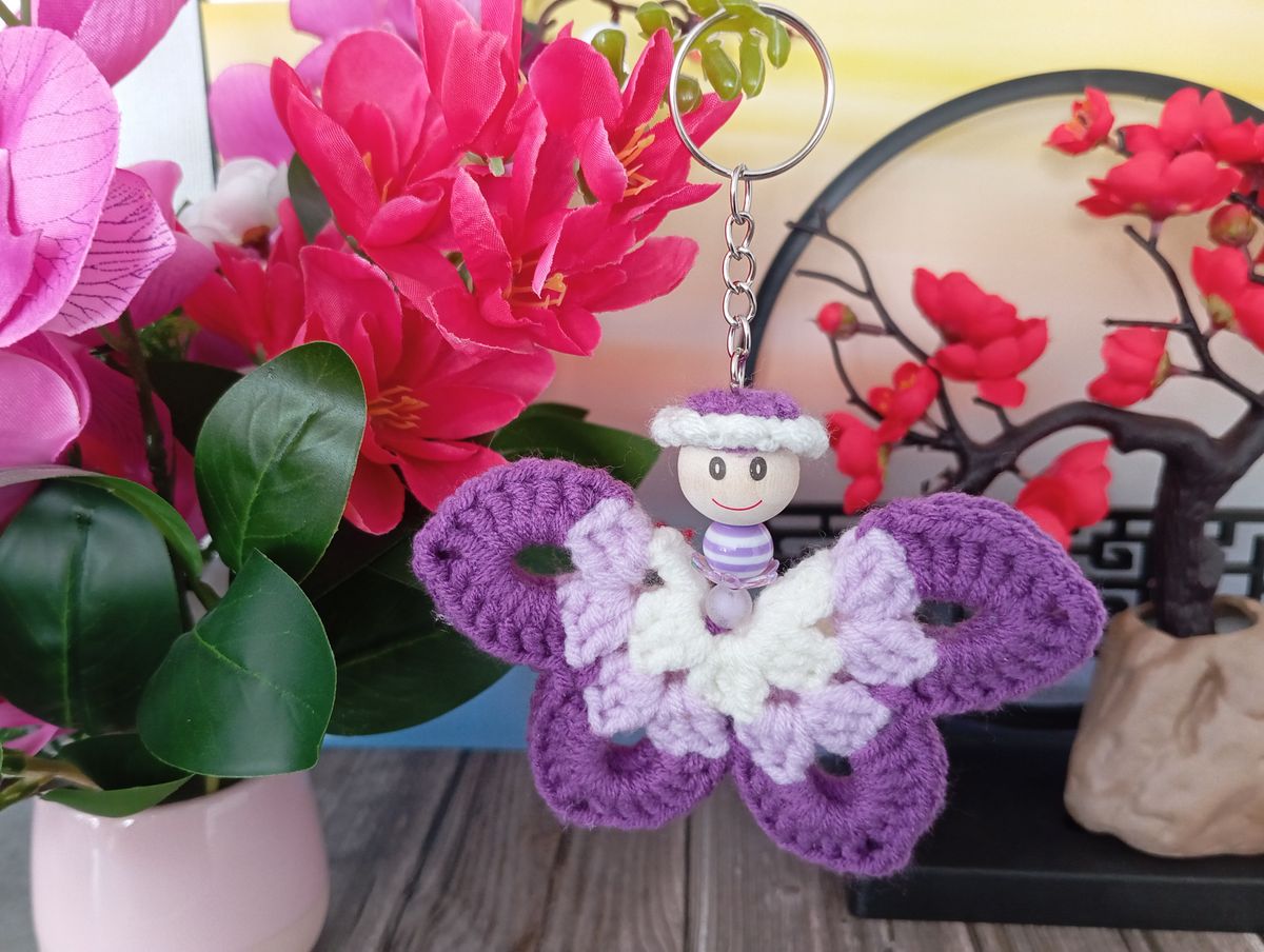 Porte clé papillon violet/lilas/blanc