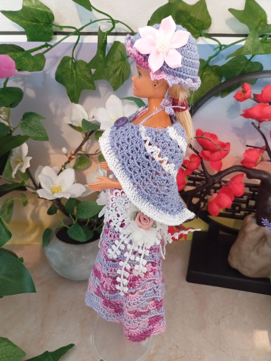 Robe longue mauve/violet/rose pour poupée type Barbie