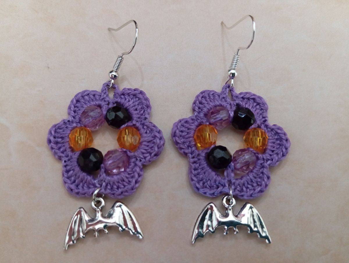 Boucle d'Oreille Halloween Mauve avec perles