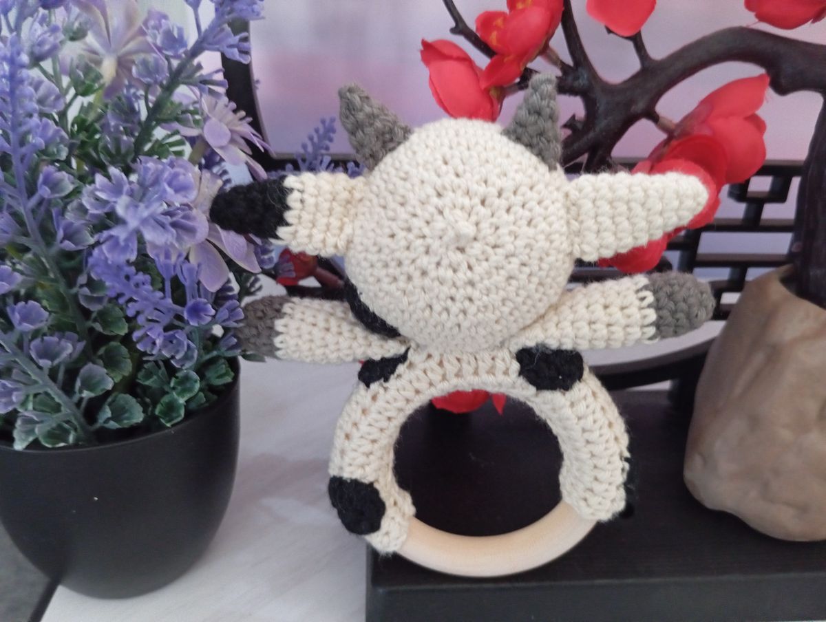 Hochet Vache blanche/grise