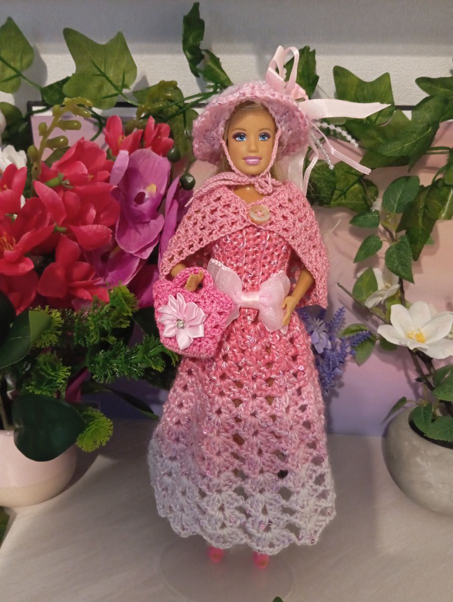 Robe longue rose dégradé pour poupée type Barbie