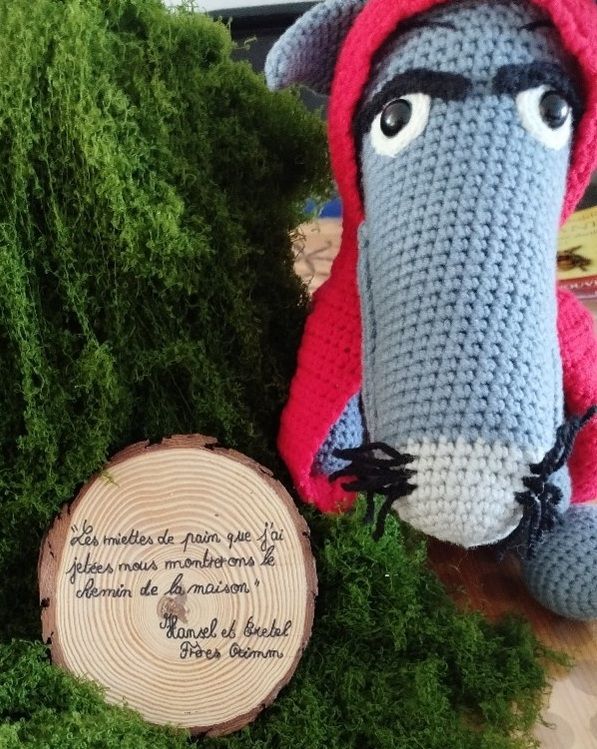 Disque en bois illustré – Hansel et Gretel 