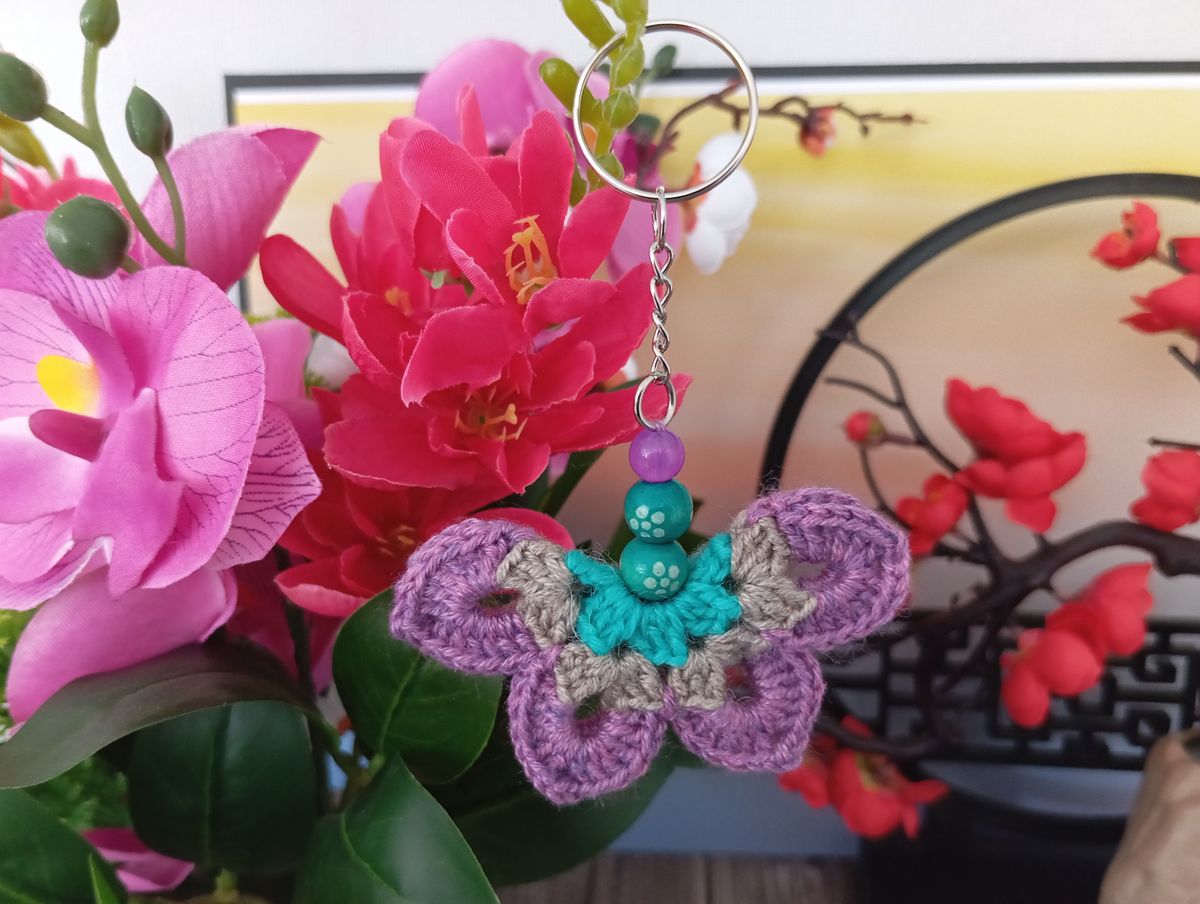 Porte clé papillon violet/marron/vert