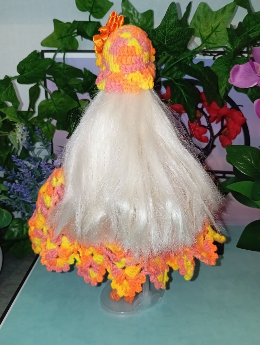 Robe longue orange/jaune pour poupée type Barbie