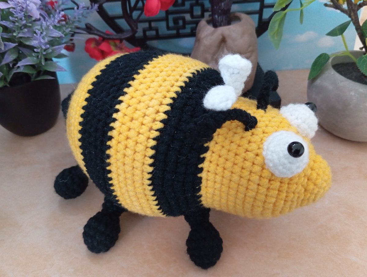 La petite abeille dodue