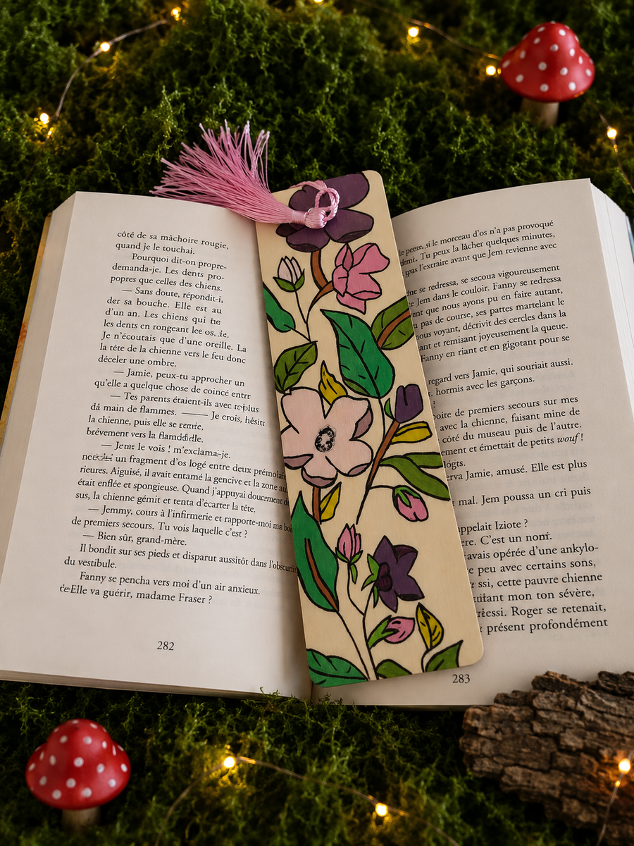 Marque-page artisanal – Jardin de fleurs majestueuses