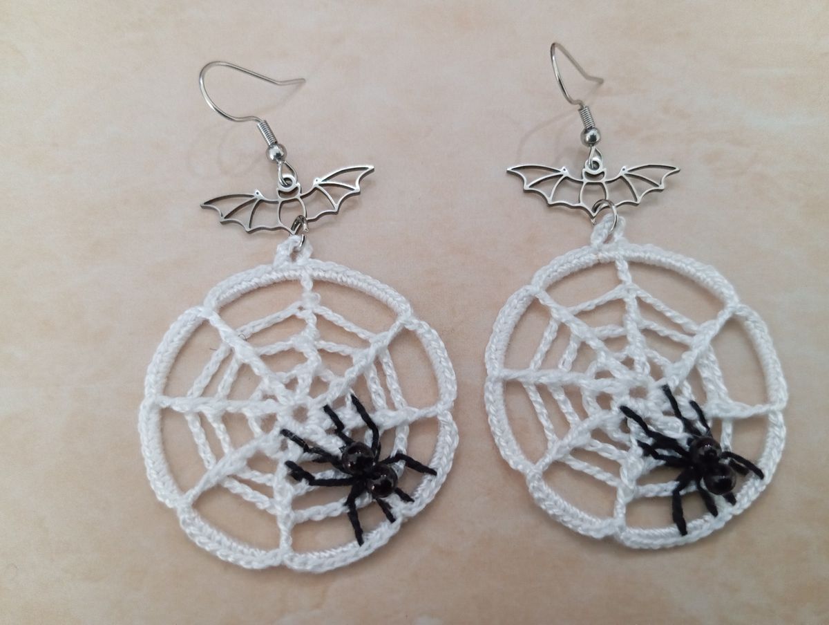 Boucle d'Oreille Halloween Toile d'araignée blanche