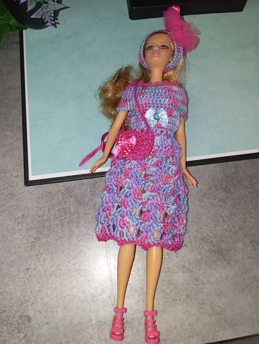 Robe longue bleu/fuchsia/mauve pour poupée type Barbie