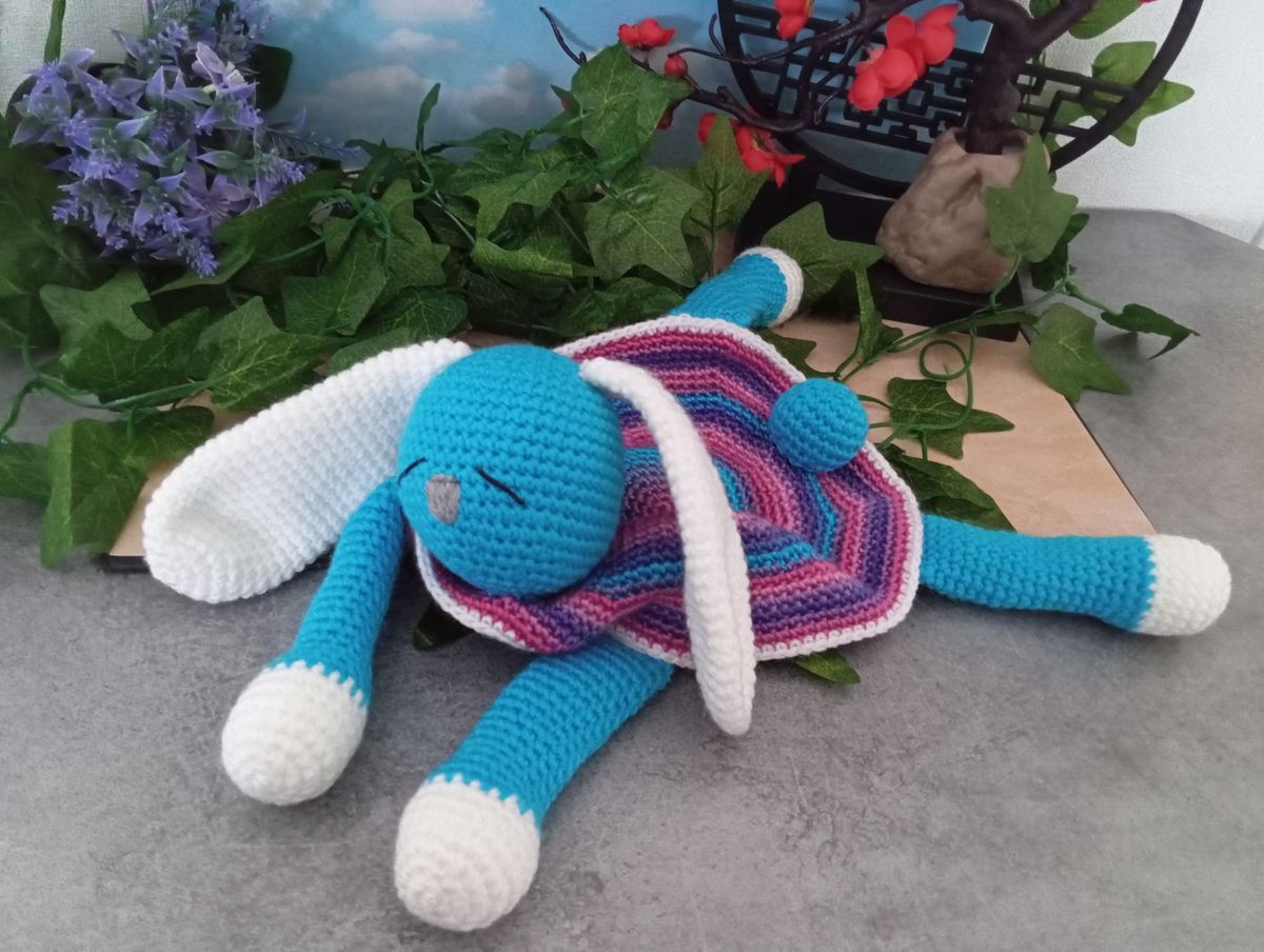 Doudou plat lapin bleu/blanc