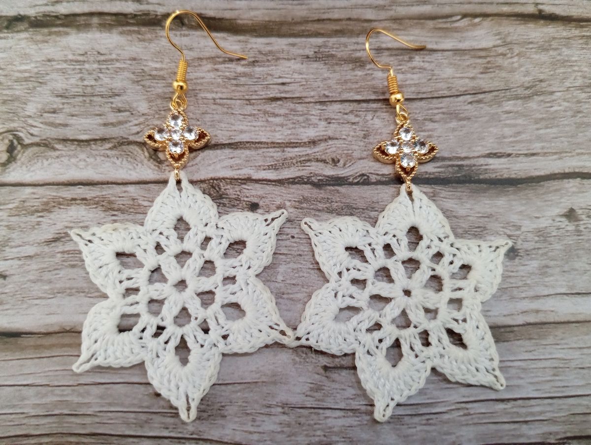 Boucle d'Oreille blanche