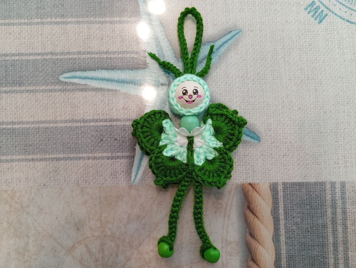 Petite fée porte-bonheur vert foncé/vert menthe