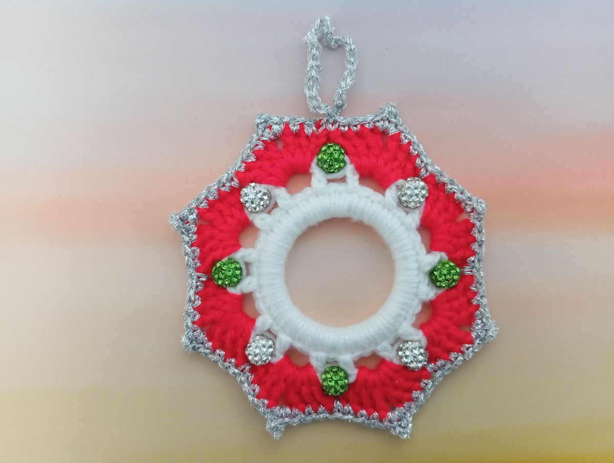Petite couronne de Noël blanche/rouge fil argenté